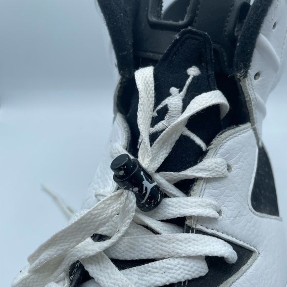 Air Jordan 6 Retro ‘Oreo’ - Picture 4 of 9